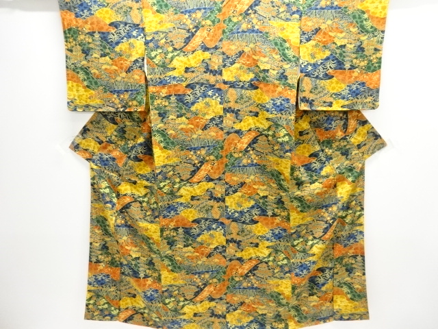 寺塔に草花模様小紋着物